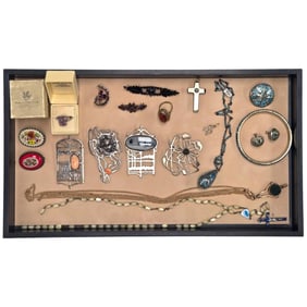 19PC ANTIQUE AND VINTAGE JEWELRY GROUPING