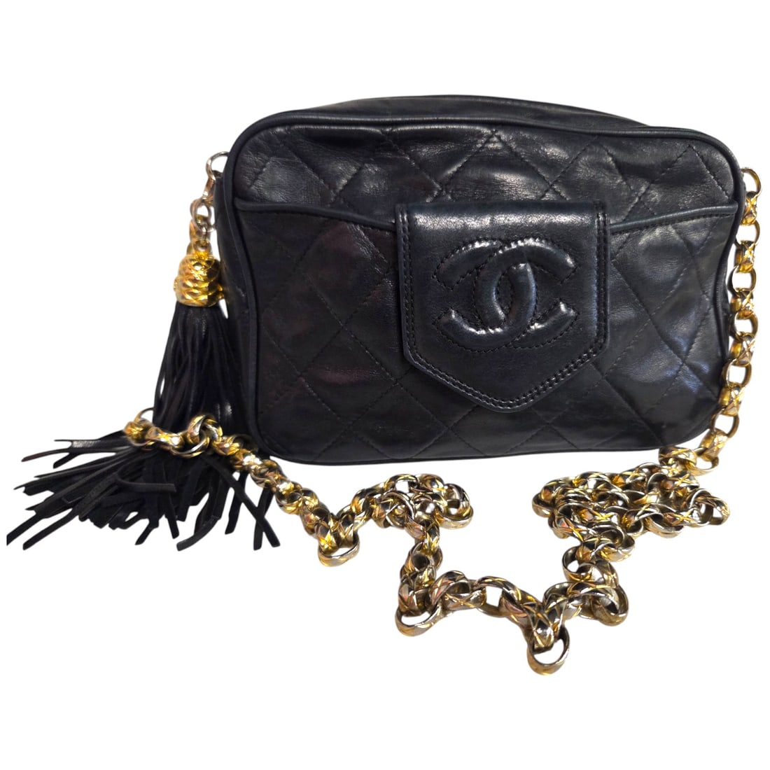 VINTAGE BLACK CHANEL QUILTED LEATHER CAMERA BAG (1 of 5)