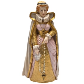 MARY QUEEN OF SCOTS PORCELAIN FIGURINE