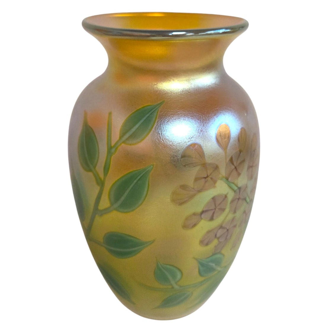 B. SILARS ORIENT AND FLUME FLORAL VASE: An Orient and Flume blown art glass vase with decoration of vines and flowers. Signed on base B. Silars, Orient and Flume, and numbered 0464X40F765G. With blue and white paper label over the polished