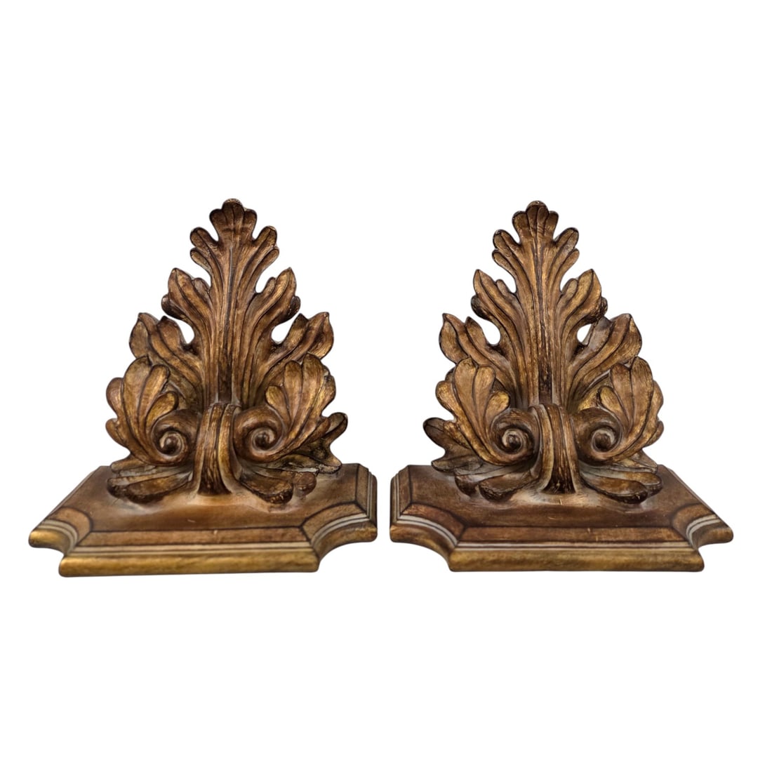 PR OF TRYMAR CARVED WOOD ACANTHUS LEAF SCONCES: Pair of Trymar carved wood ornate acanthus leaf wall sconces. each measures 15" H x 14.5"W x 7.5"D. Good condition. Trymar stamp on bottom. SHIPPING NOTE: Live Auctioneers offers a very convenient