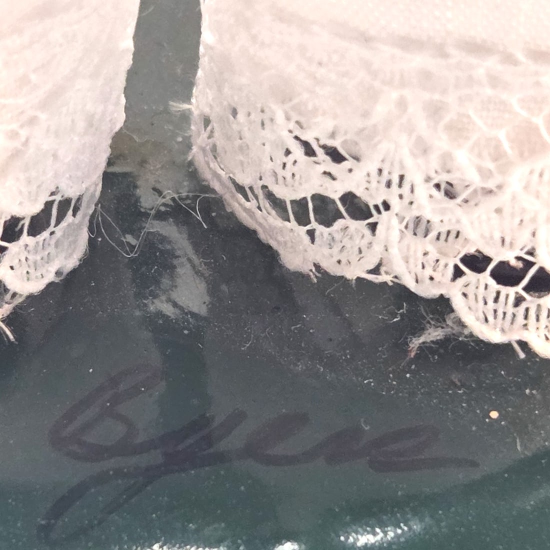 COLLECTION OF 8 BYERS CHOICE CHRISTMAS CAROLERS - 10