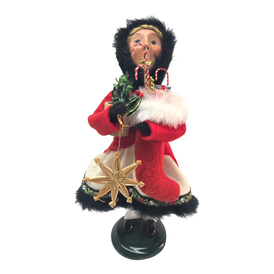 COLLECTION OF 8 BYERS CHOICE CHRISTMAS CAROLERS - 13