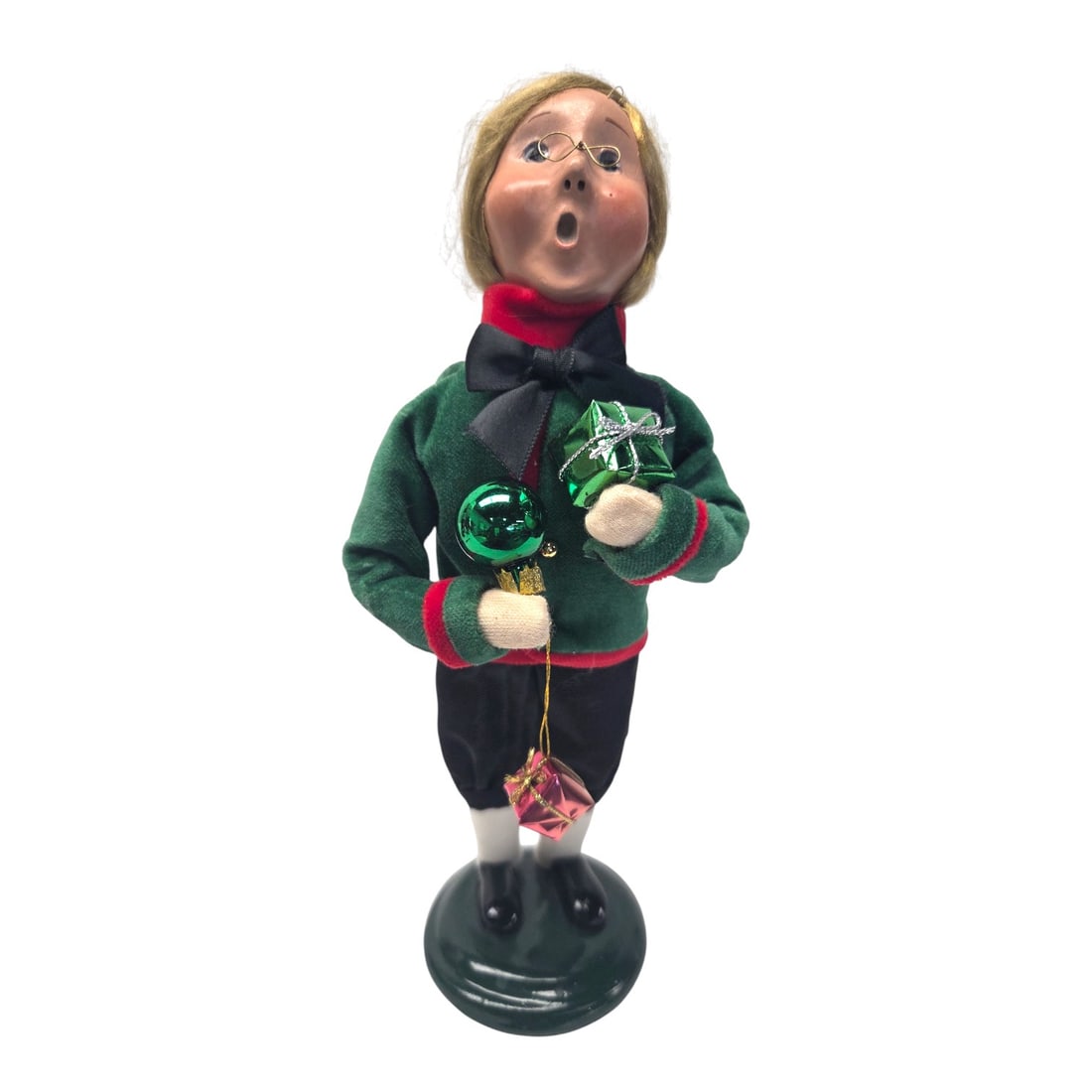 COLLECTION OF 8 BYERS CHOICE CHRISTMAS CAROLERS - 6