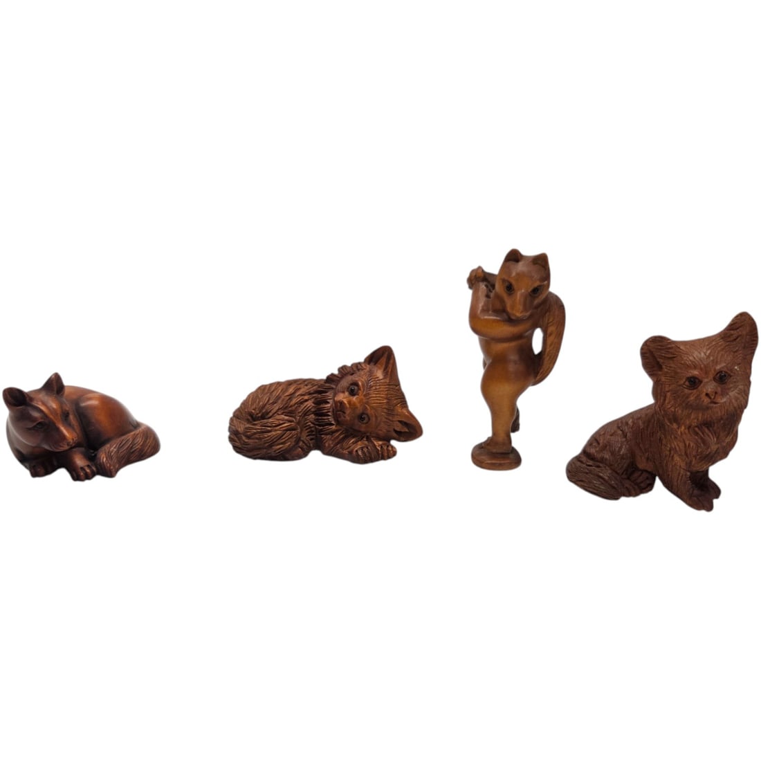 4 JAPANESE CARVED BOXWOOD NETSUKE SIGNED (1 of 7)