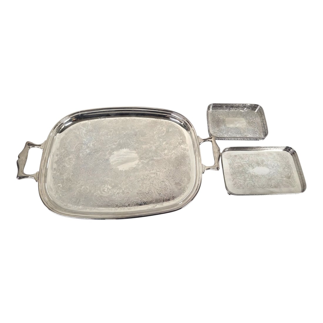 3 PIECE GROUPING OF SILVER PLATED TRAYS (1 of 19)