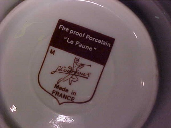 GROUP PORCELAINS POTTERY PLATTER MUG TRA - 4