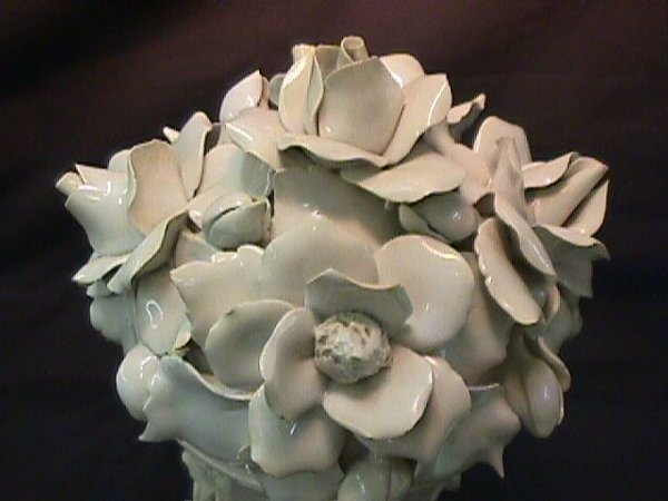 ITALIAN PORCELAIN FLORAL FAIENCE URN - 2