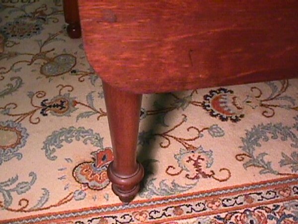 ANTIQUE DROP LEAF MAHOGANY TABLE - 4