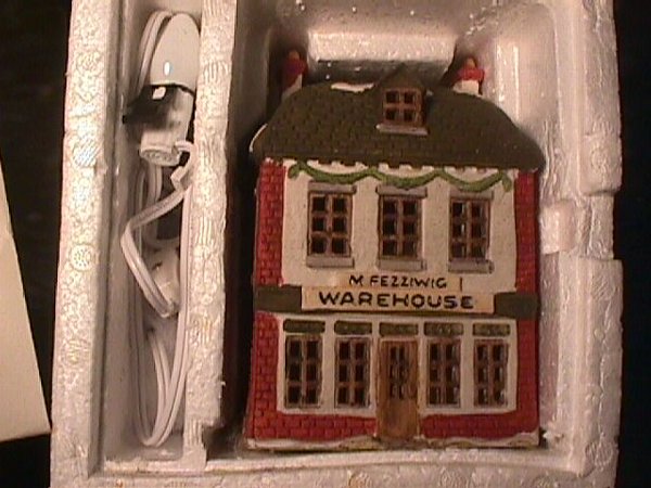 DICKENS VILLAGE RETIRED FEZZIWIG WAREHOU - 2