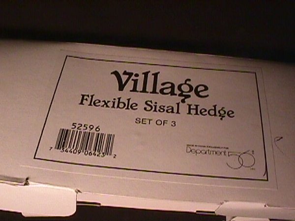 HERITAGE VILLAGE BLACKSMITH SISAL HEDGE - 3