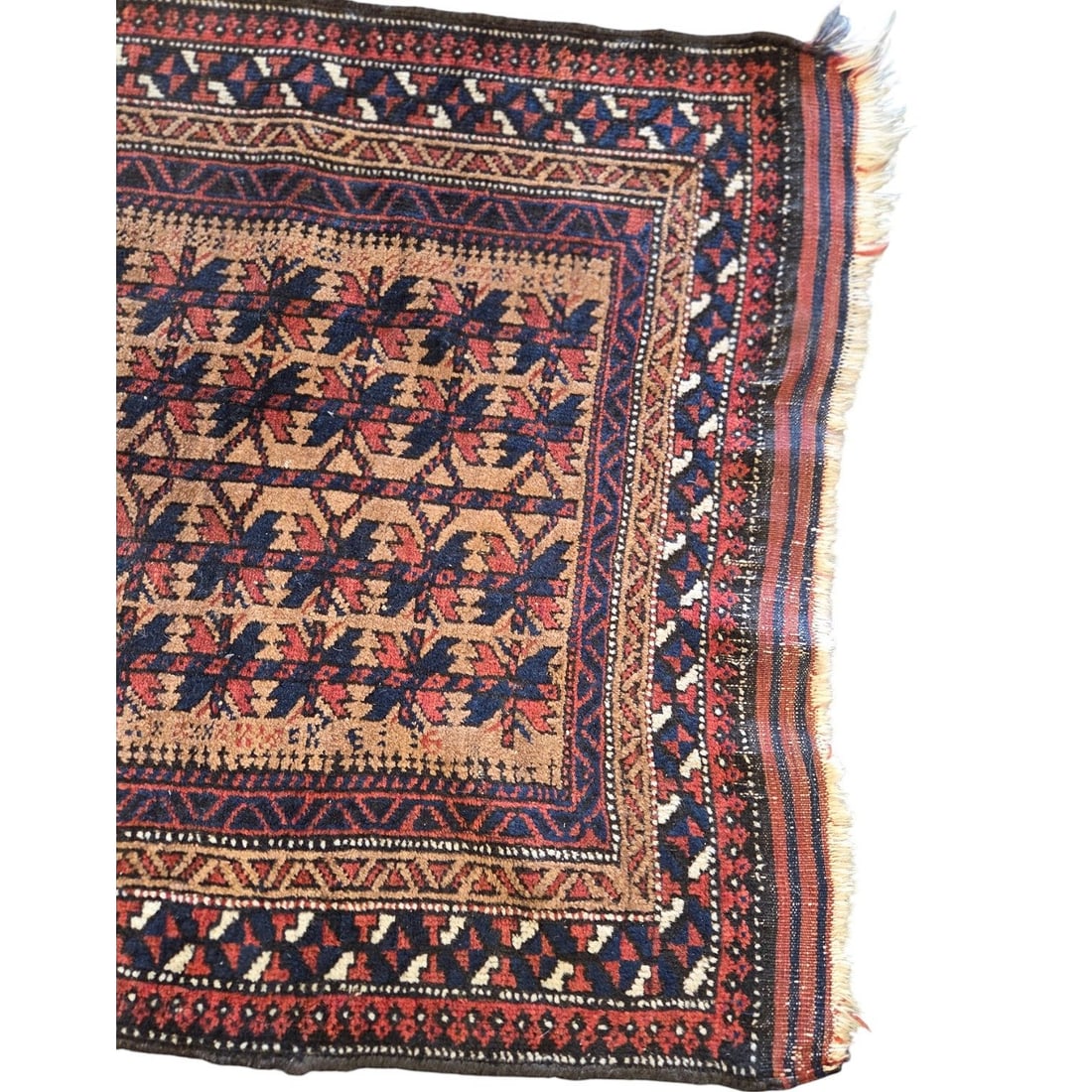 A BALUCH PRAYER RUG - 4