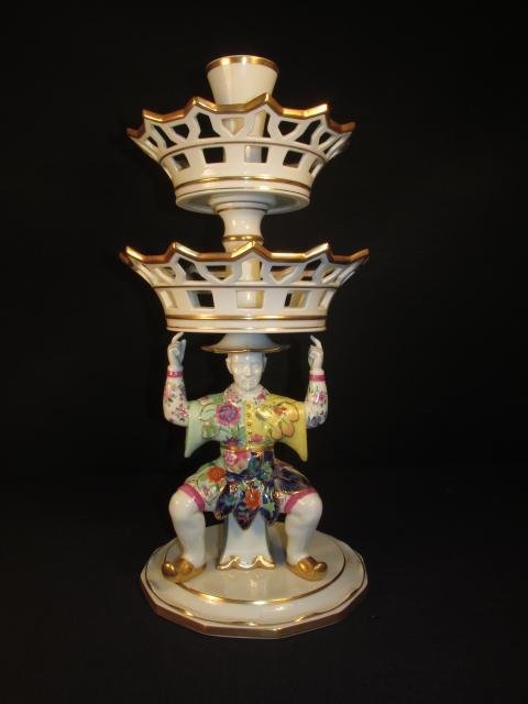 MOTTAHEDEH TOBACCO LEAF PORCELAIN TWO-TIER SERVER: Hard to find Mottahedeh porcelain two-tier reticulated serving dish in the Tobacco Leaf Pattern. Measures 17" tall x 8" wide. Condition: Good without chips, cracks or repairs. Weight approx 7 lbs,