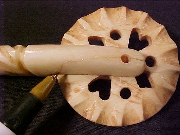 ANTIQUE WHALE BONE PIE CRIMPER - 3
