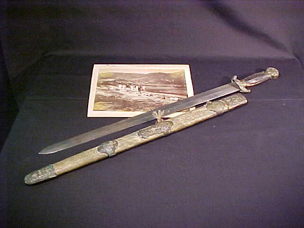 ANTIQUE CHINESE SWORD