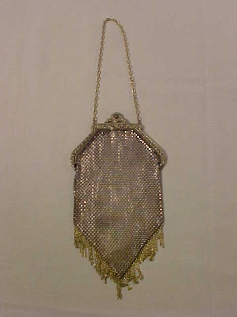 ANTIQUE MESH EVENING BAG MANDALDIAN