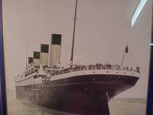 FRAMED COLLAGE PRINTS OF TITANIC PHOTOS - 2