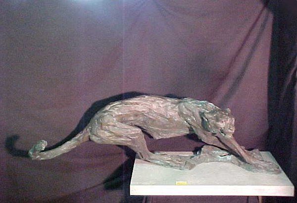 LG BRONZE CHEETAH SCULPTURE KENWORTHY