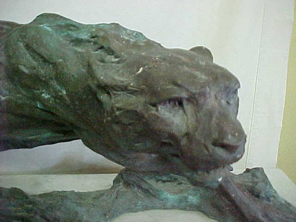 LG BRONZE CHEETAH SCULPTURE KENWORTHY - 2