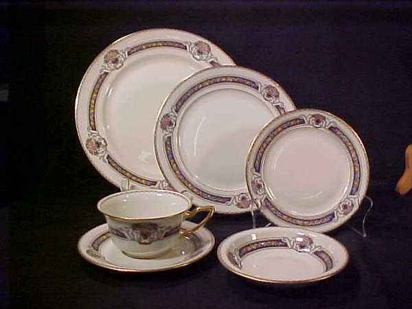 ROSENTHAL ORELAY DINNERWARE SERVICE 6 - 2