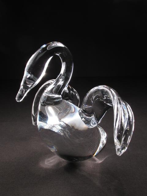 VINTAGE STEUBEN CRYSTAL SWAN - 6.8" TALL (1 of 8)