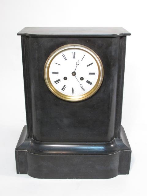 LARGE BLACK MARBLE MANTEL CLOCK (1 of 8)