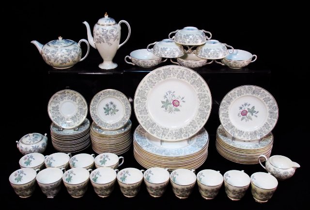 WEDGWOOD "WILDFLOWER IVORY" PORCELAIN DINNERWARE: 83: Lot of Wedgwood "Wildflower Ivory" porcelain dinnerware. Includes a total of 83 pieces: (12) 10.75" dinner plates, (12) 8.25" plates, (20) 6" plates, (14) 5.75" saucers, (6) 5" diameter boullion soup 