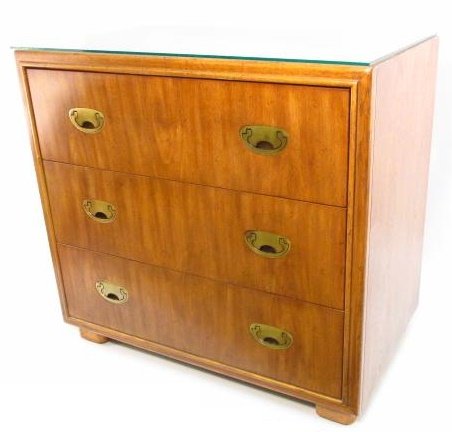 VINTAGE DREXEL HERITAGE CAMPAIGN CHEST OF DRAWERS (1 of 6)