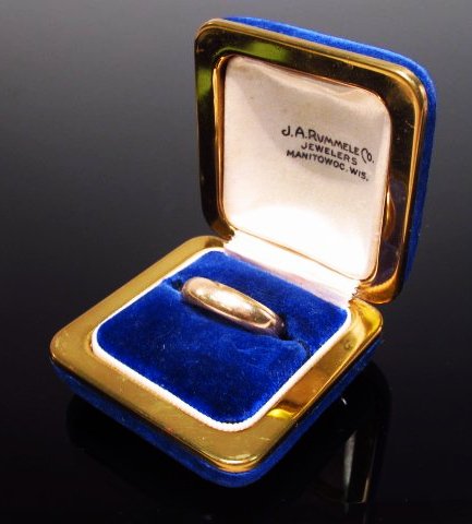 ANTIQUE 18K GOLD MAN'S WEDDING BAND RING (1 of 7)