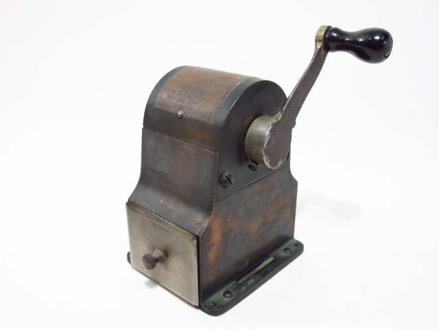 ANTIQUE DUPLEX HAND FEED PENCIL SHARPENER (1 of 9)