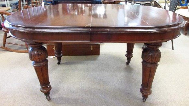 19TH C MAHOGANY DINING TABLE w/ TWO LEAFS (1 of 10)