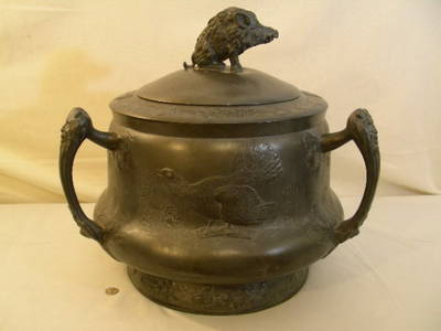 LG OLD GERMAN 3 HANDLE PEWTER TUREEN BOAR FINIAL