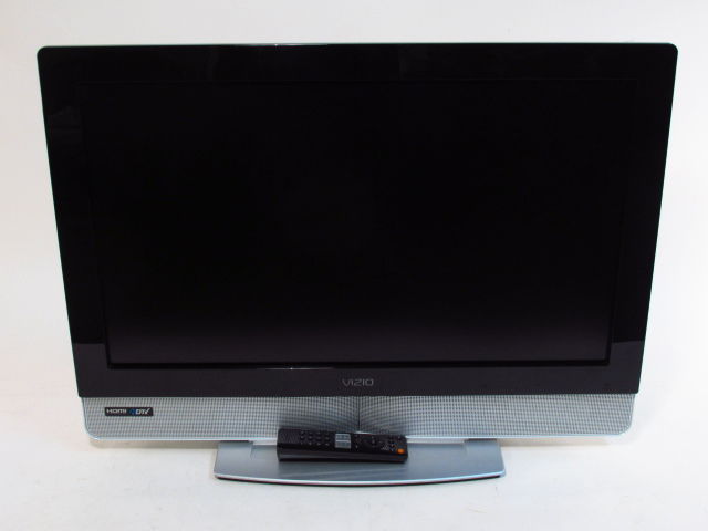 VIZIO 32" LCD HD TELEVISION VX32L (1 of 10)