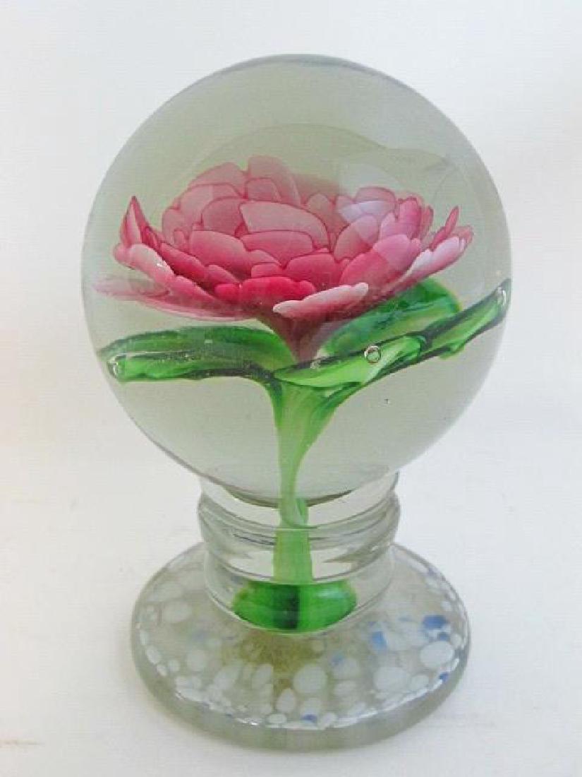 VINTAGE MILLVILLE STYLE ROSE PAPERWEIGHT (1 of 5)