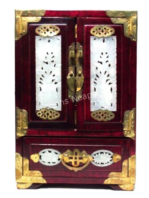 CHINESE JADE MOUNTED ROSEWOOD JEWELRY BOX (1 of 8)