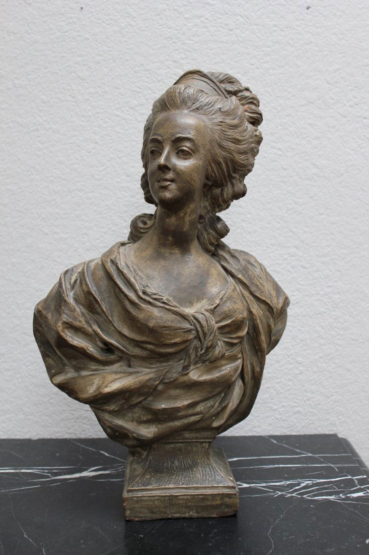 French Sculpture of an elegant Lady (1 of 2)