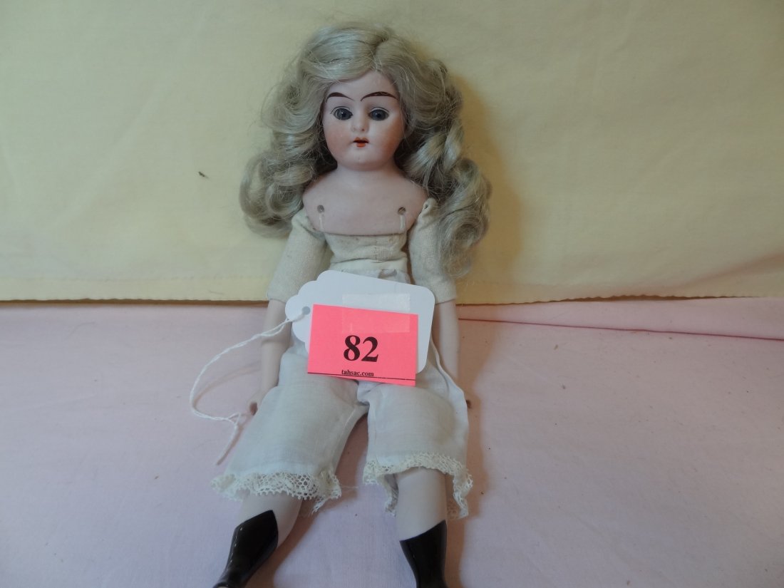 11'' BISQUE HEAD AND LIMBS, BLONDE HAIR, BLUE GLASS: 11'' BISQUE HEAD AND LIMBS, BLONDE HAIR, BLUE GLASS EYES, MARKED 'SPECIAL 15/0