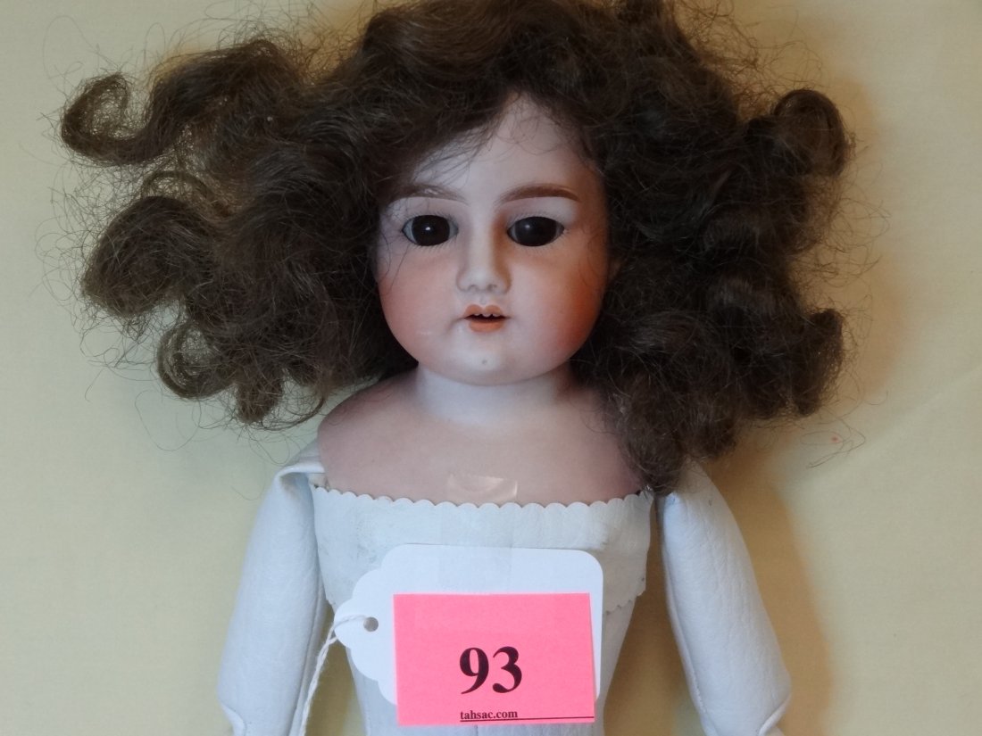 20'' BISQUE HEAD AND HANDS - ALL KID BODY. THIS DOL: 20'' BISQUE HEAD AND HANDS - ALL KID BODY. THIS DOLL IS READY TO BE DRESSED. MARKED 'GERMANY MABEL 4/0' BROWN HAIR AND BROWN EYES. OPEN MOUTH.