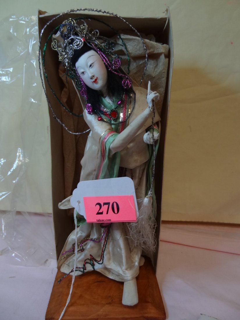 11'' CRUSHED OYSTER SHELL HEAD AND BODY, BLACK HAI: 11'' CRUSHED OYSTER SHELL HEAD AND BODY, BLACK HAIR, BLACK PAINTED EYES, IN BOX, BEAUTIFUL DOLL