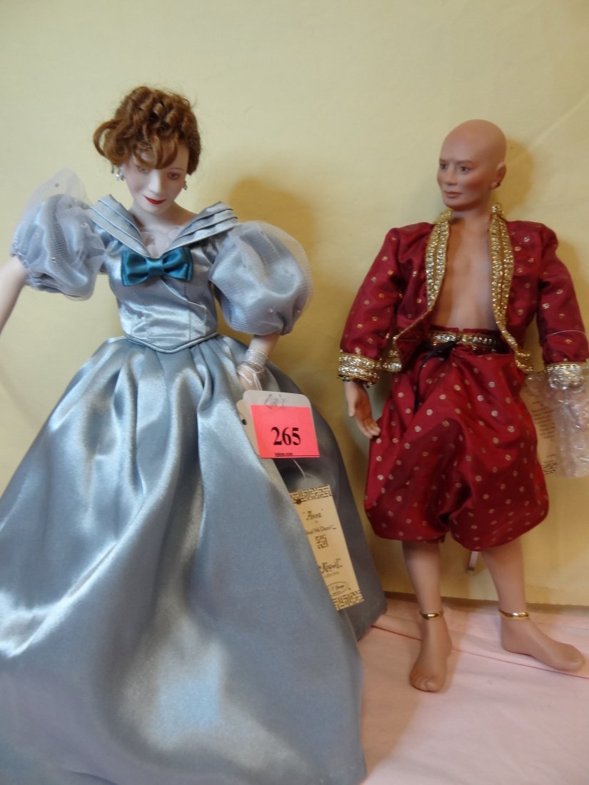 TWO 16'' DOLLS ''SHALL WE DANCE'' W L GEORGE FINE : TWO 16'' DOLLS ''SHALL WE DANCE'' W L GEORGE FINE CHINA 1990 TAIWAN, ''THE KING AND I'' SHOW TIME DOLLS, ANNA: BROWN HAIR BLUE PAINTED EYES, FAUX PEARL EARRINGS, KING: FAUX RUBY EARRINGS, PAINTED BROW