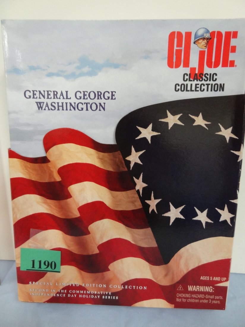 GI JOE CLASSIC COLLECTION ''GENERAL GEORGE WASHINGTON'': GI JOE CLASSIC COLLECTION ''GENERAL GEORGE WASHINGTON'' SPECIAL LIMITED EDITION, 2ND IN THE COMMEMORATIVE INDEPENDENCE DAY HOLIDAY SERIES. 1998 KENNER AND HASBRO, INC. ACTION FIGURE. GEORGE WASHINGTON