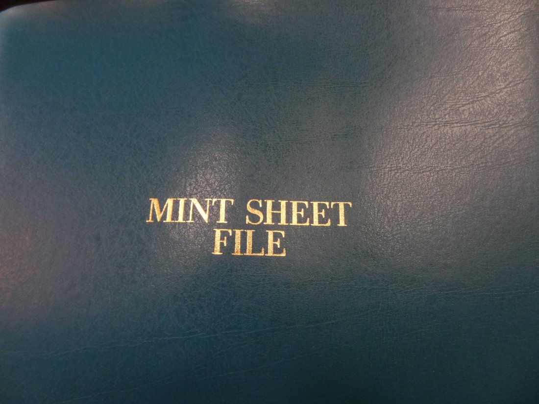 HARCO MINT SHEET FILE COLLECTION OF U.S. POSTAL SERVICE: HARCO MINT SHEET FILE COLLECTION OF U.S. POSTAL SERVICE AND CANADIAN STAMPS, CIRCA 1970-1980, EXCELLENT CONDITION.