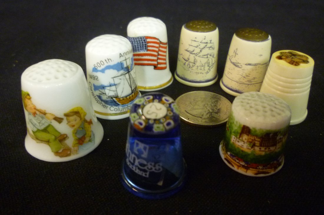 EIGHT COLLECTIBLE THIMBLES.: EIGHT COLLECTIBLE THIMBLES.
