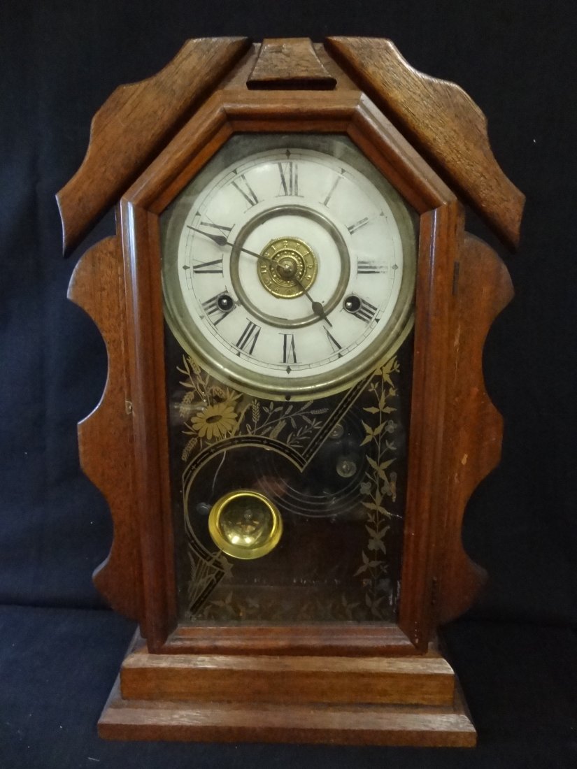 OLD MR. MURRAY MANTLE CLOCK, NEW HAVEN CLOCK COMPANY, S: OLD MR. MURRAY MANTLE CLOCK, NEW HAVEN CLOCK COMPANY, STRIKING ALARM, 11'' X 17'', BRASS PENDULUM AND THE ALARM SPRING IS BROKEN. TAHSAC IS NOT EQUIPPED TO SHIP THIS ITEM. PLEASE CALL FOR LOCAL SHIPPI