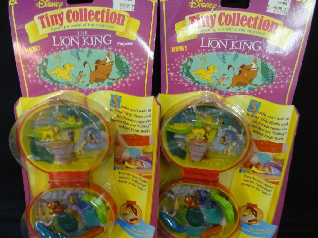 DISNEY'S TINY COLLECTION (2) THE LION KING PLAYCASE, MA: TWO DISNEY'S TINY COLLECTION THE LION KING PLAYCASE, MATTEL, INC. 1996, AGES 4+