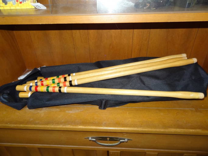 SPALDING CROQUET SET WITH CASE. SOME ASSEMBLY Aug 04, 2013 The