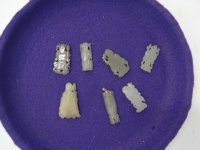 CARVED JADE FIGURES: (7) BETWEEN 1" AND 2"