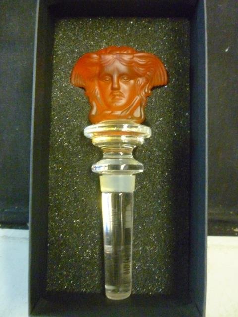 ROSENTHAL VERSACE DECANTER STOPPER: LEAD CRYSTAL 24%.: LEAD CRYSTAL 24%. IMAGE OF MEDUSA