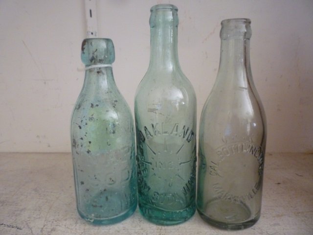 ANTIQUE BOTTLES: JACKSON'S NAPA SODA SPRINGS MINERAL: MINERAL WATER, OAKLAND STEAM SODA WORKS, AND CAL BOTTLING WKS MARYSVILLE