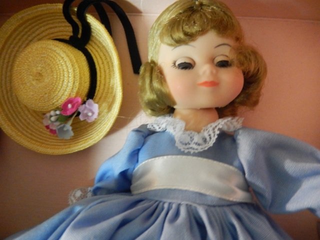 MADAME ALEXANDER DOLL MADAME ALEXANDER DOLLS. BETTY: MADAME ALEXANDER DOLLS. BETTY BLUE. APPROX 8' TALL. AS-IS; HEAD IS NOT ATTACHED. OTHERWISE IN GOOD CONDITION. COMES WITH ORIGINAL BOX.